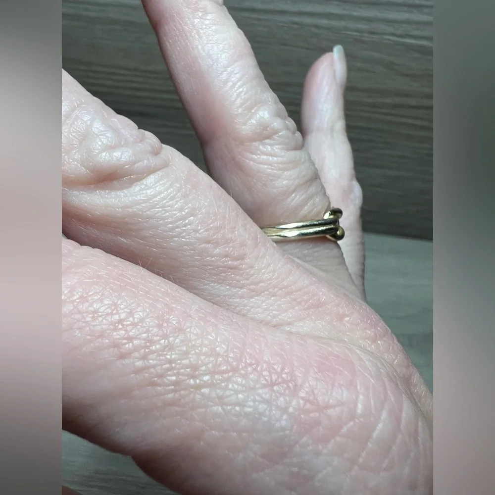 Designer Signed Gold Over Sterling Silver Lover’s Knot Ring, Size 6 - Picture 7 of 8